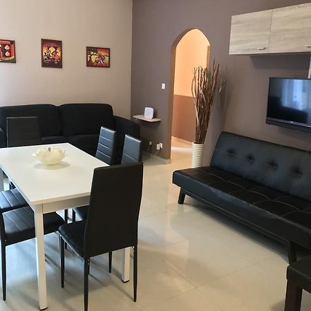 Brown Apartment Sanremo Luaran gambar