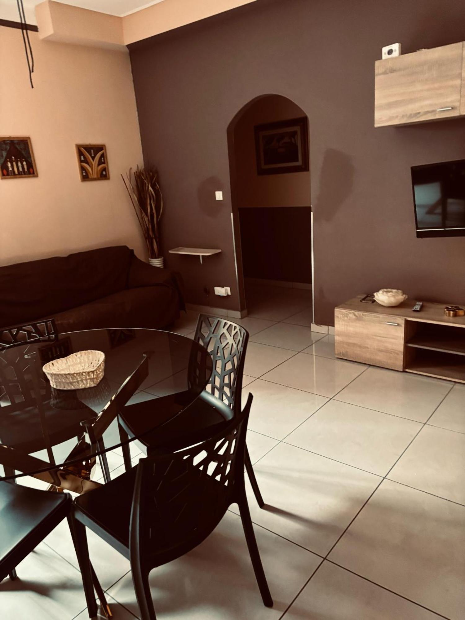 Brown Apartment Sanremo Luaran gambar