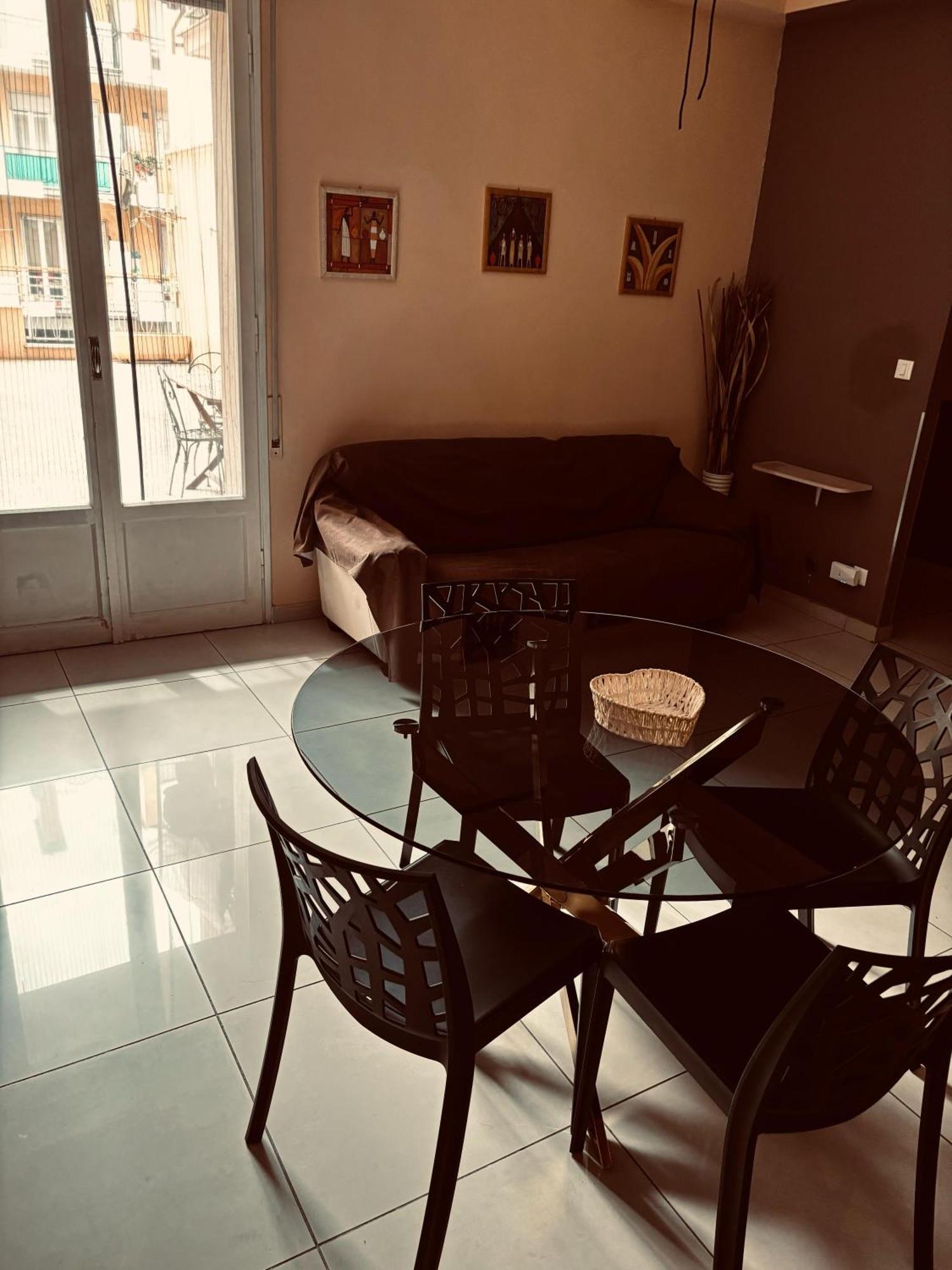 Brown Apartment Sanremo Luaran gambar