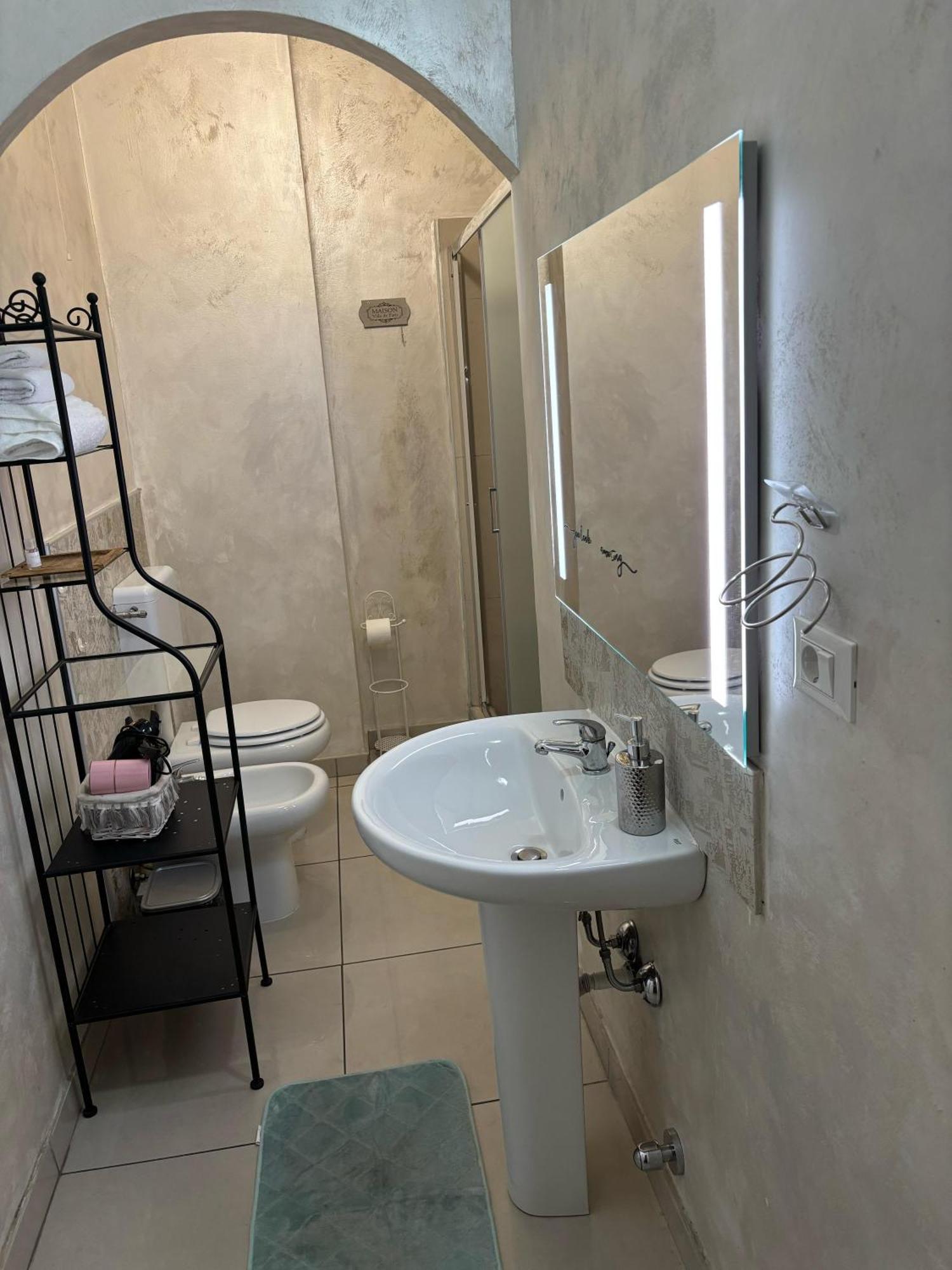 Brown Apartment Sanremo Luaran gambar