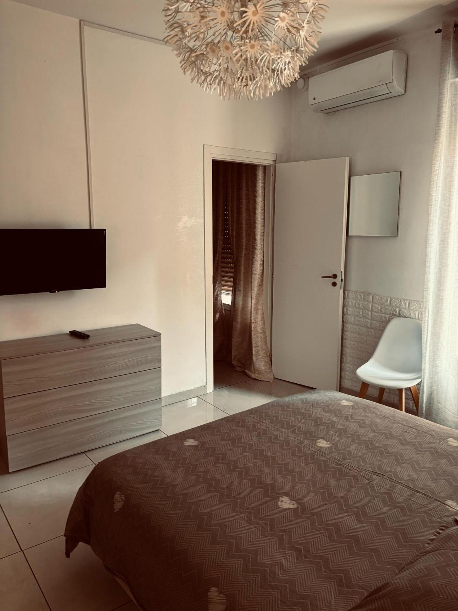 Brown Apartment Sanremo Luaran gambar
