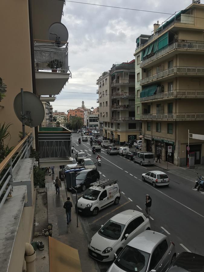 Brown Apartment Sanremo Luaran gambar