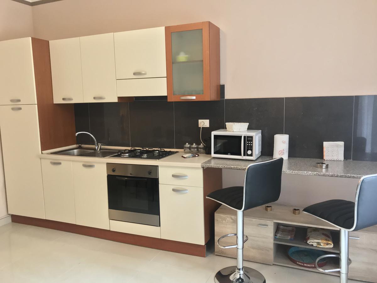 Brown Apartment Sanremo Luaran gambar
